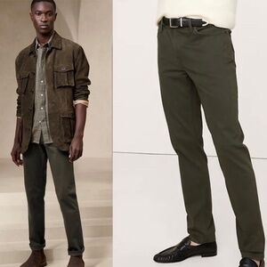 Banana Republic Slim Traveler Pants in Dark Olive